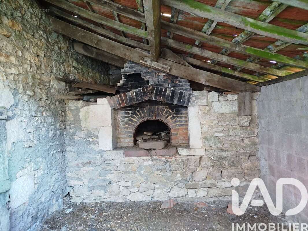 Photo 9 - Maison à LACHAPELLE-AUZAC