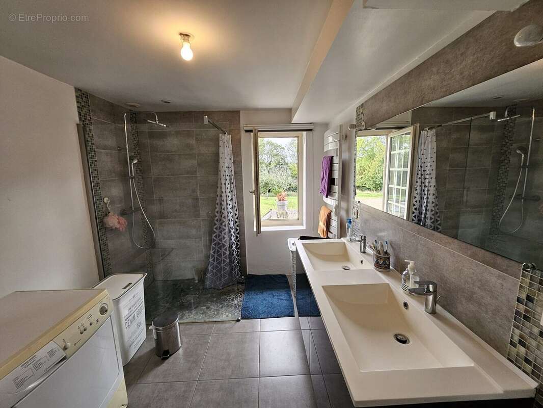 Maison à HERMIVAL-LES-VAUX