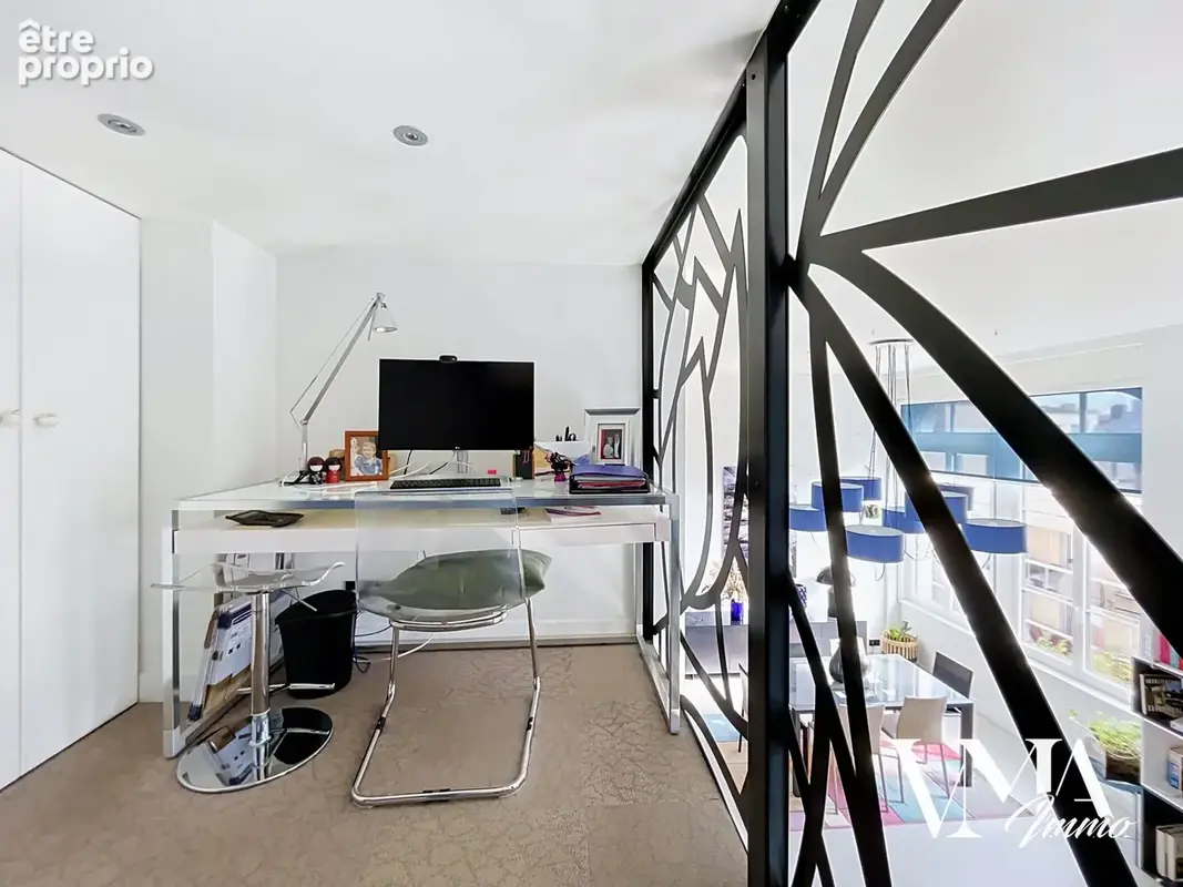 PUVIS DE CHAVANNE / Bel Appartement de 100 m2 rénové et climatisé - photo 13
