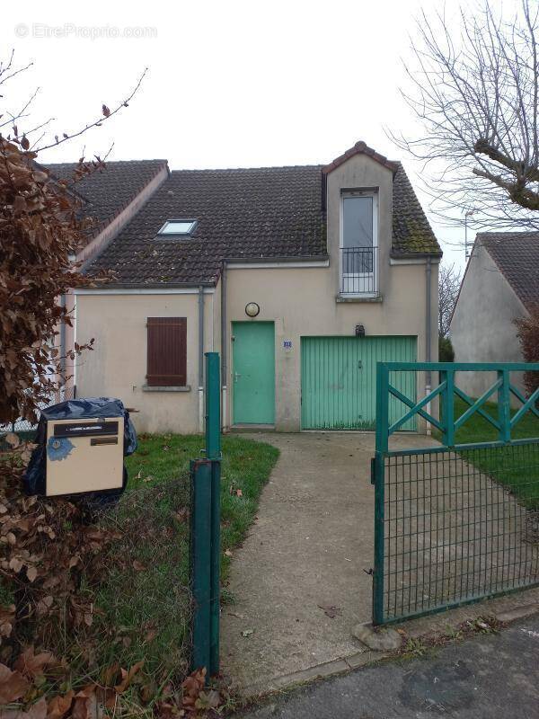 Maison à PLEURS