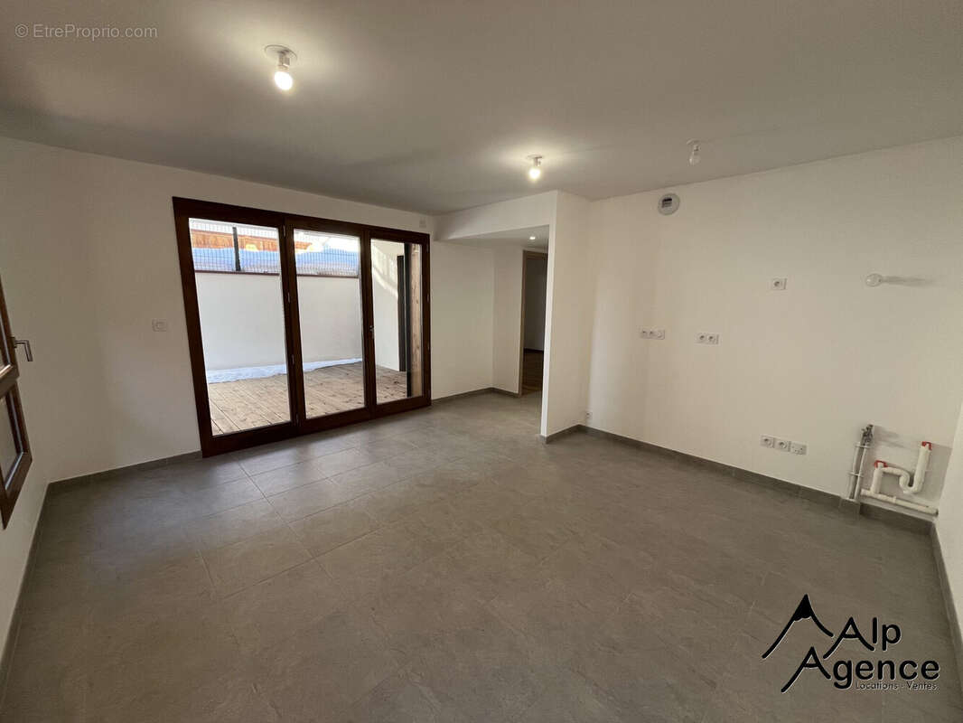 Appartement à CHAMPAGNY-EN-VANOISE
