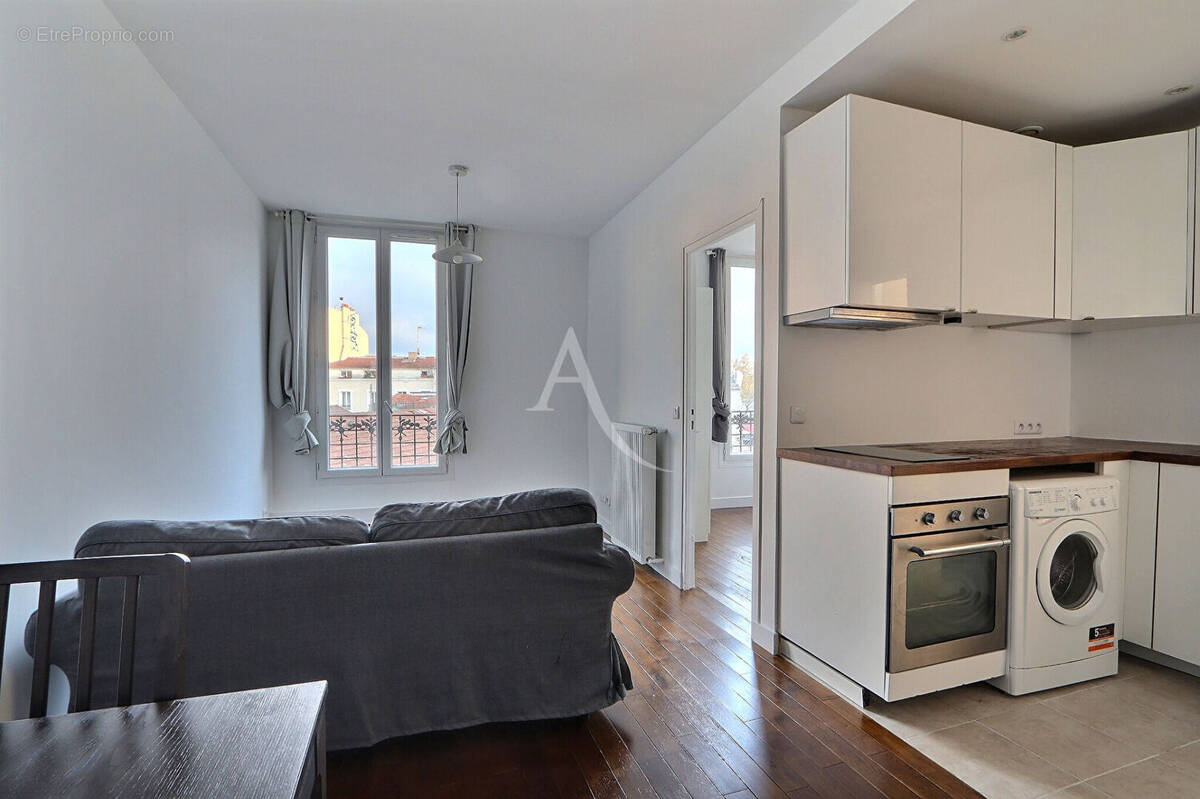 Appartement à AUBERVILLIERS