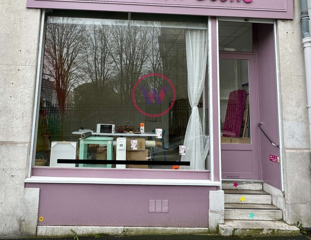 Local professionnel avec vitrine - photo 7