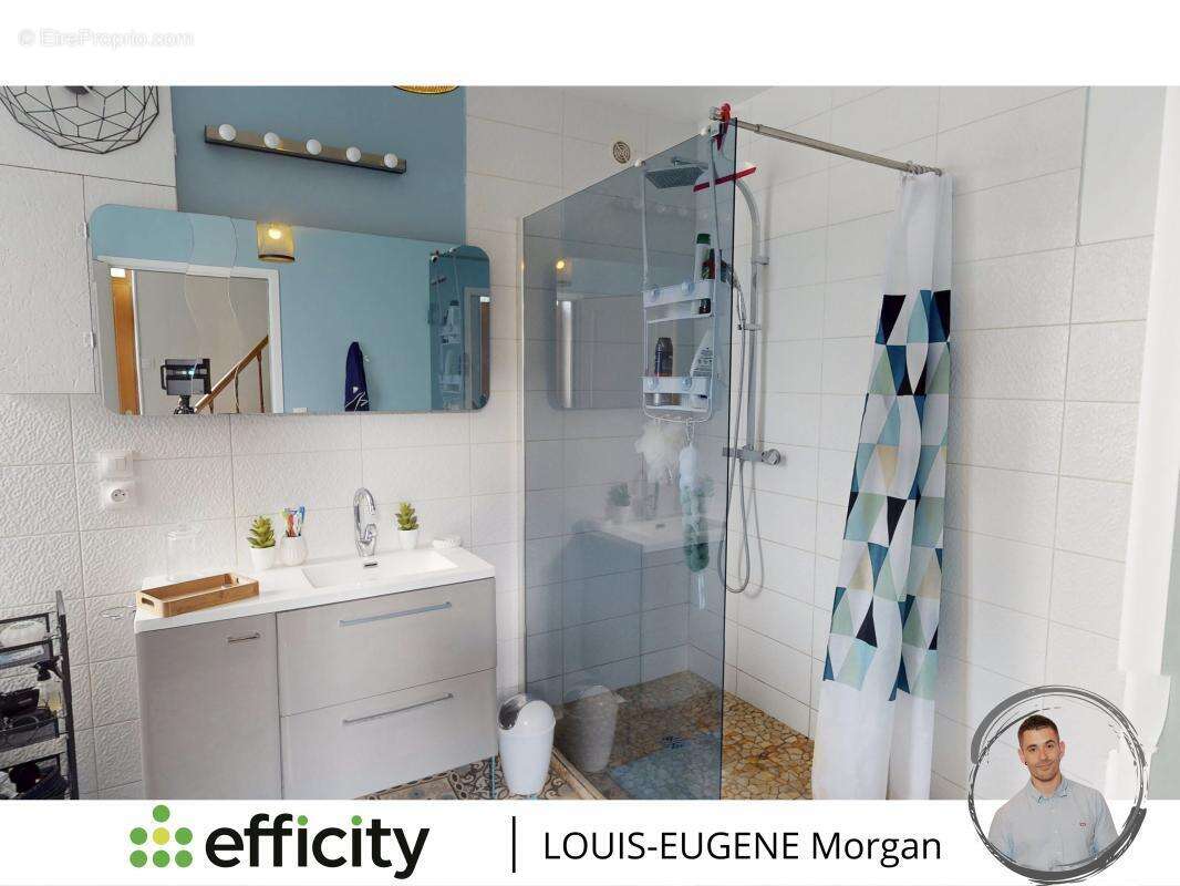 Maison à NEUVILLE-DE-POITOU