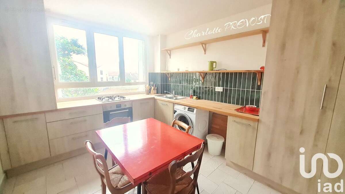 Photo 8 - Appartement à LA COURNEUVE