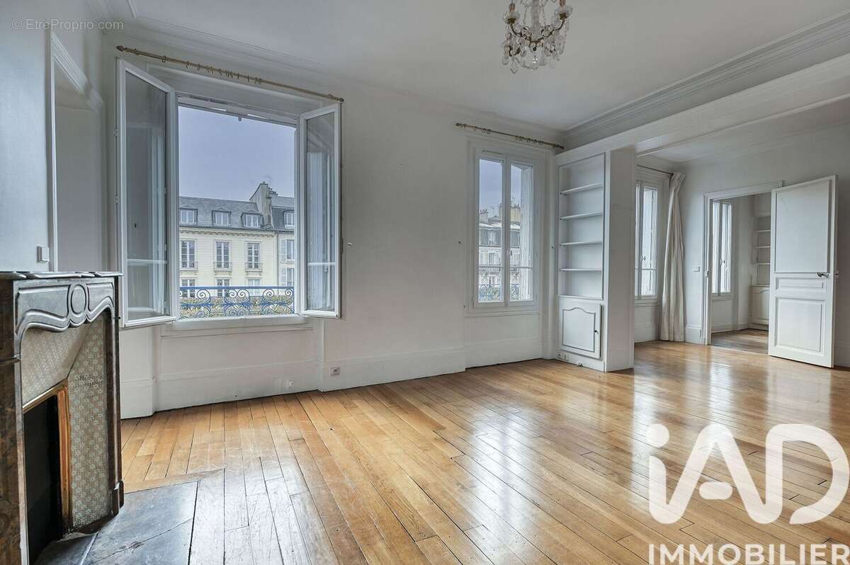 Photo 4 - Appartement à VERSAILLES
