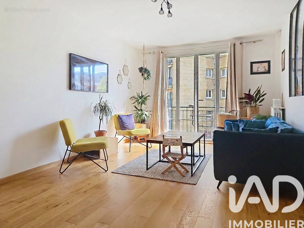 Photo 1 - Appartement à PARIS-20E