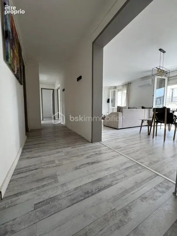 34500 beziers champeau - appartement rénové et climatisé -3 chambres - parking prive - cellier - photo 3
