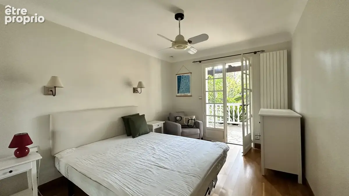 Maison landaise 220 m² avec piscine sur 3000 m²  7 pièces  calme absolu  sans vis-à-vis  fort potentiel - photo 17