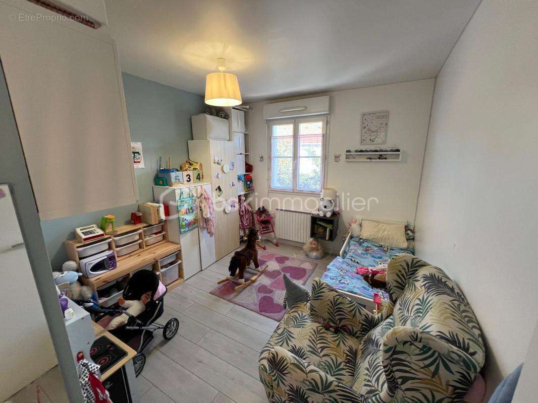 Appartement à GRETZ-ARMAINVILLIERS