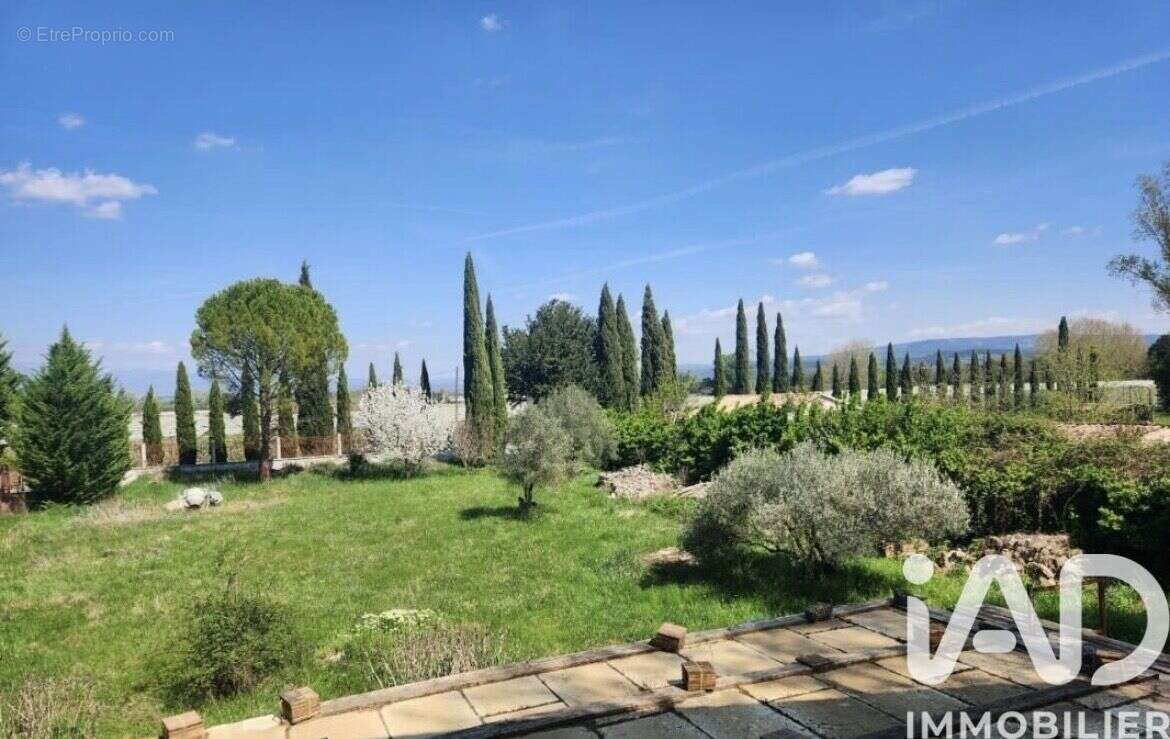 Photo 2 - Maison à PERNES-LES-FONTAINES