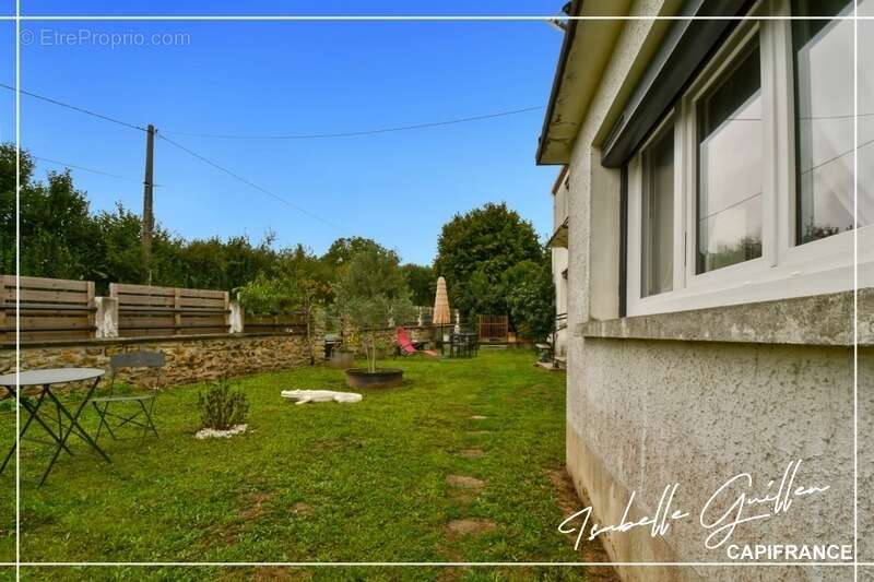 Maison à SAINT-SATURNIN