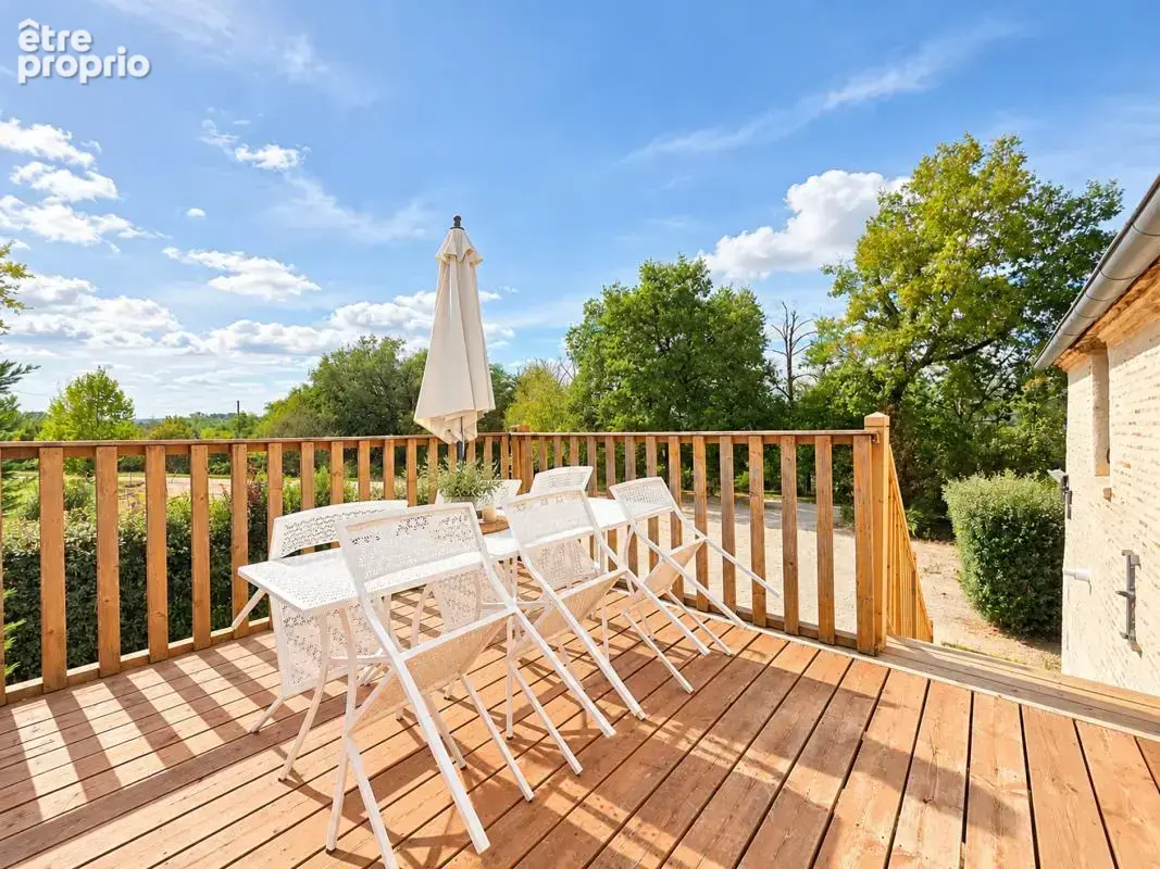 Maison 24 pièces 1 059 m² à vendre à Aiguillon (47190) - photo 17
