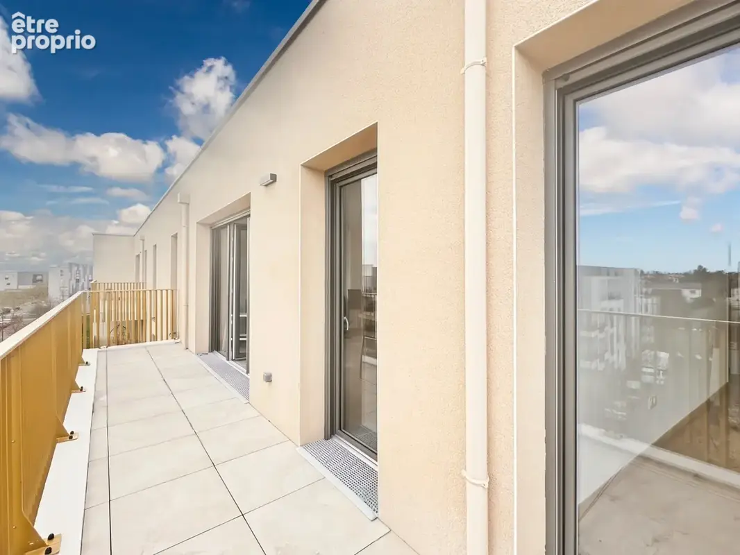 Angers /Ponts de Cé : Appartement T3 lumineux récent avec terrasse de 11,50 m2 et parking - photo 11