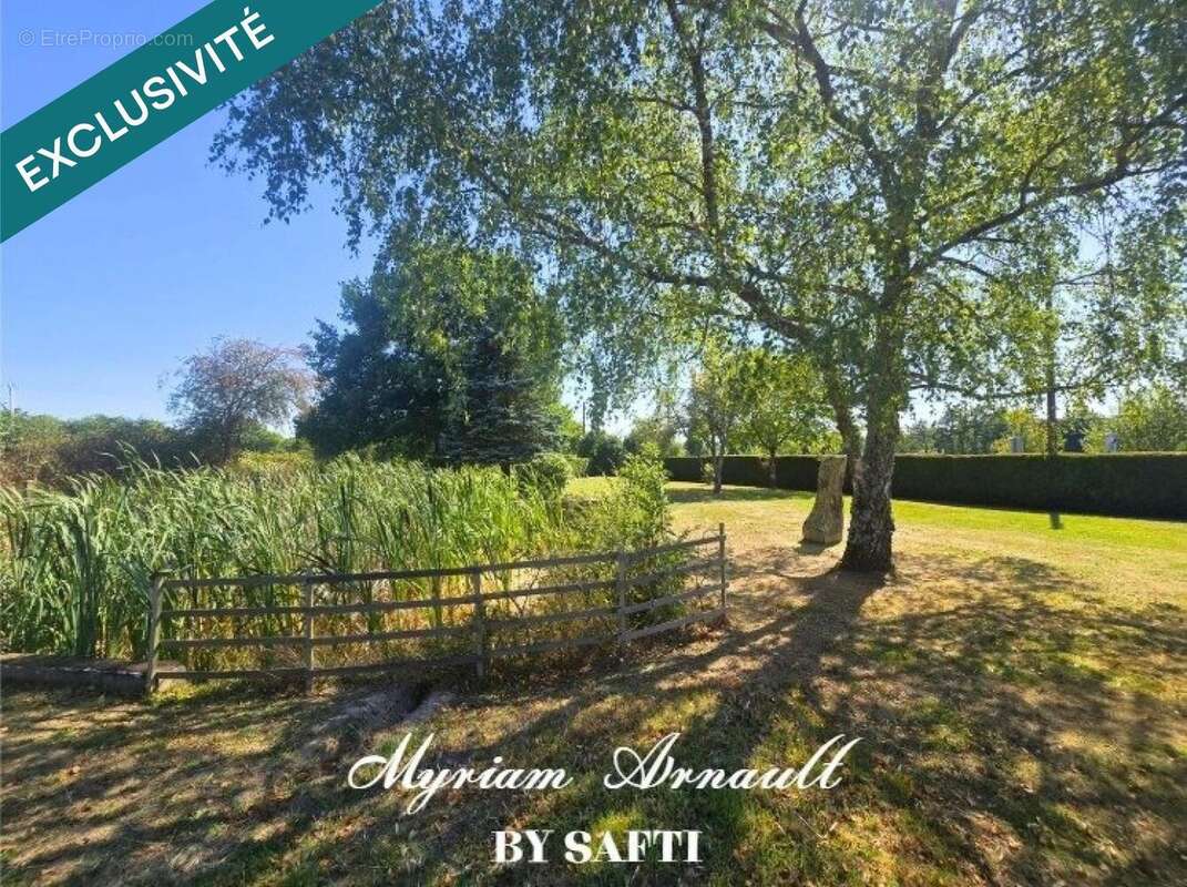 Photo 2 - Maison à LES GRANDS-CHEZEAUX