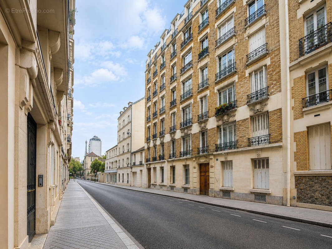 Appartement à PARIS-15E