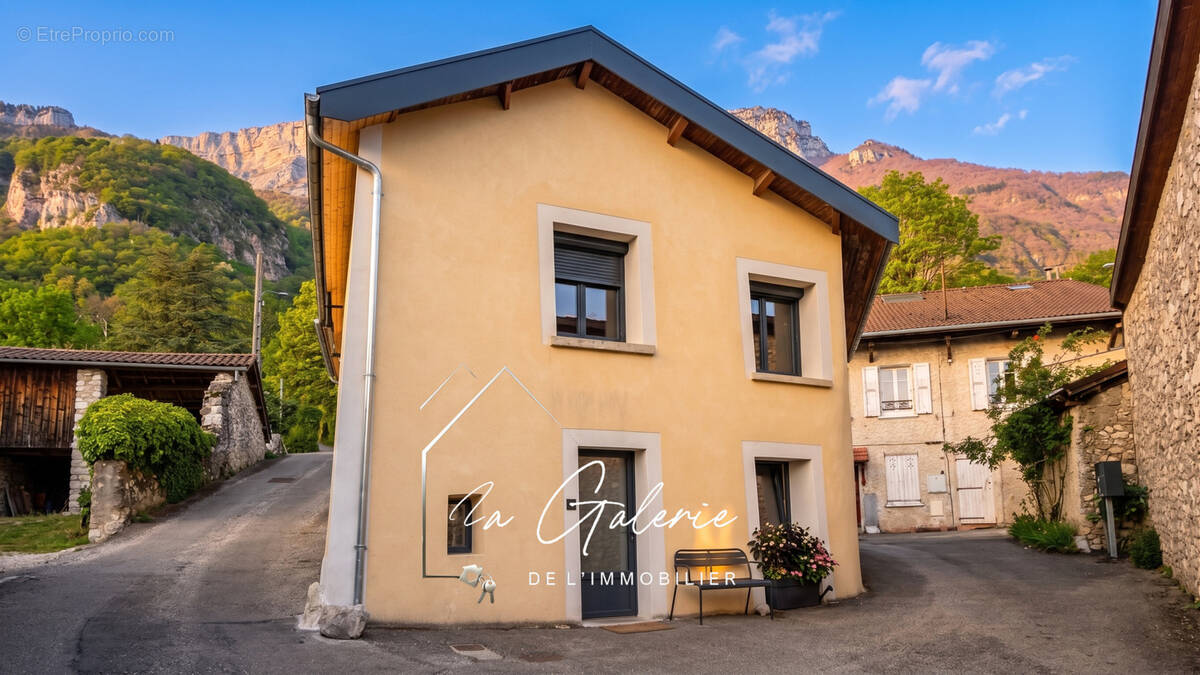 Maison à CLAIX