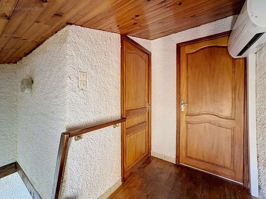 Maison à CESSENON-SUR-ORB
