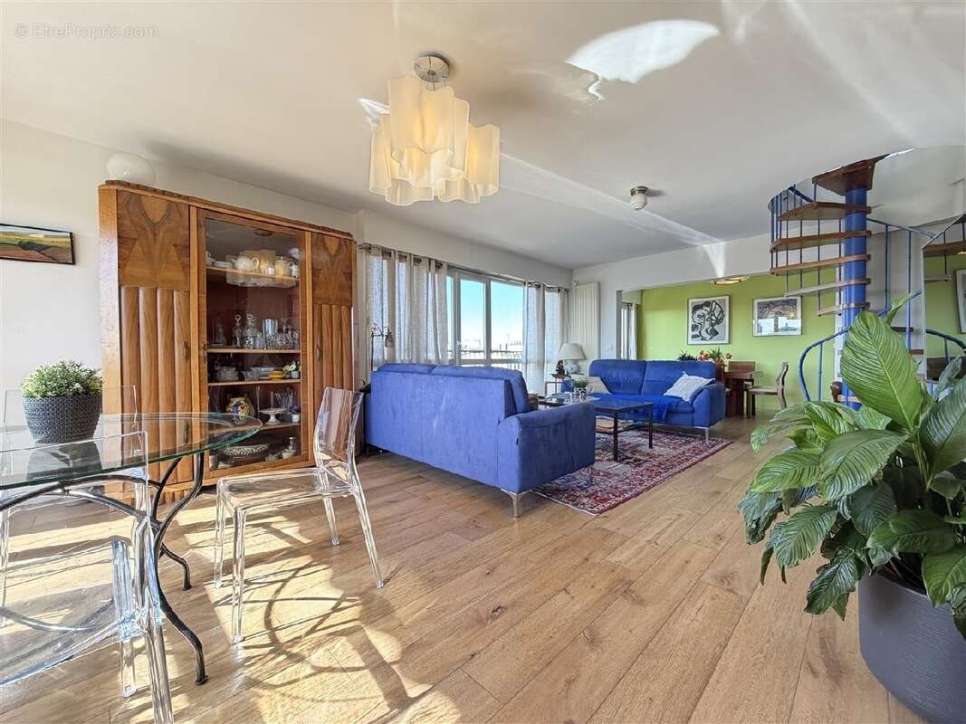 Appartement à CHAMPIGNY-SUR-MARNE