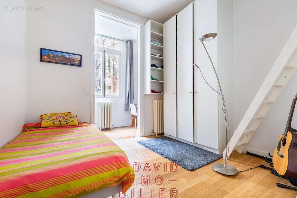 Appartement à PARIS-9E