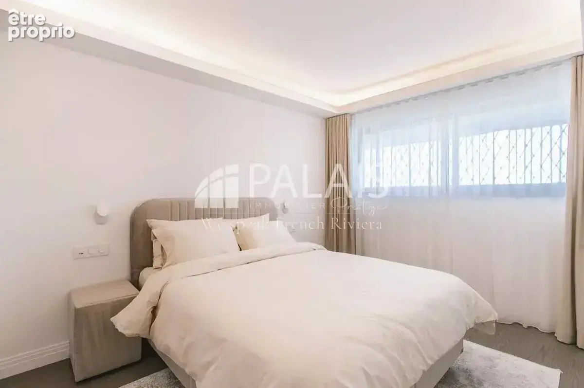 VILLENEUVE LOUBET / Marina Baie des Anges, sublime appartement 3 pièces rénové et climatisé avec terrasse,  vue mer, cave , gara - photo 16