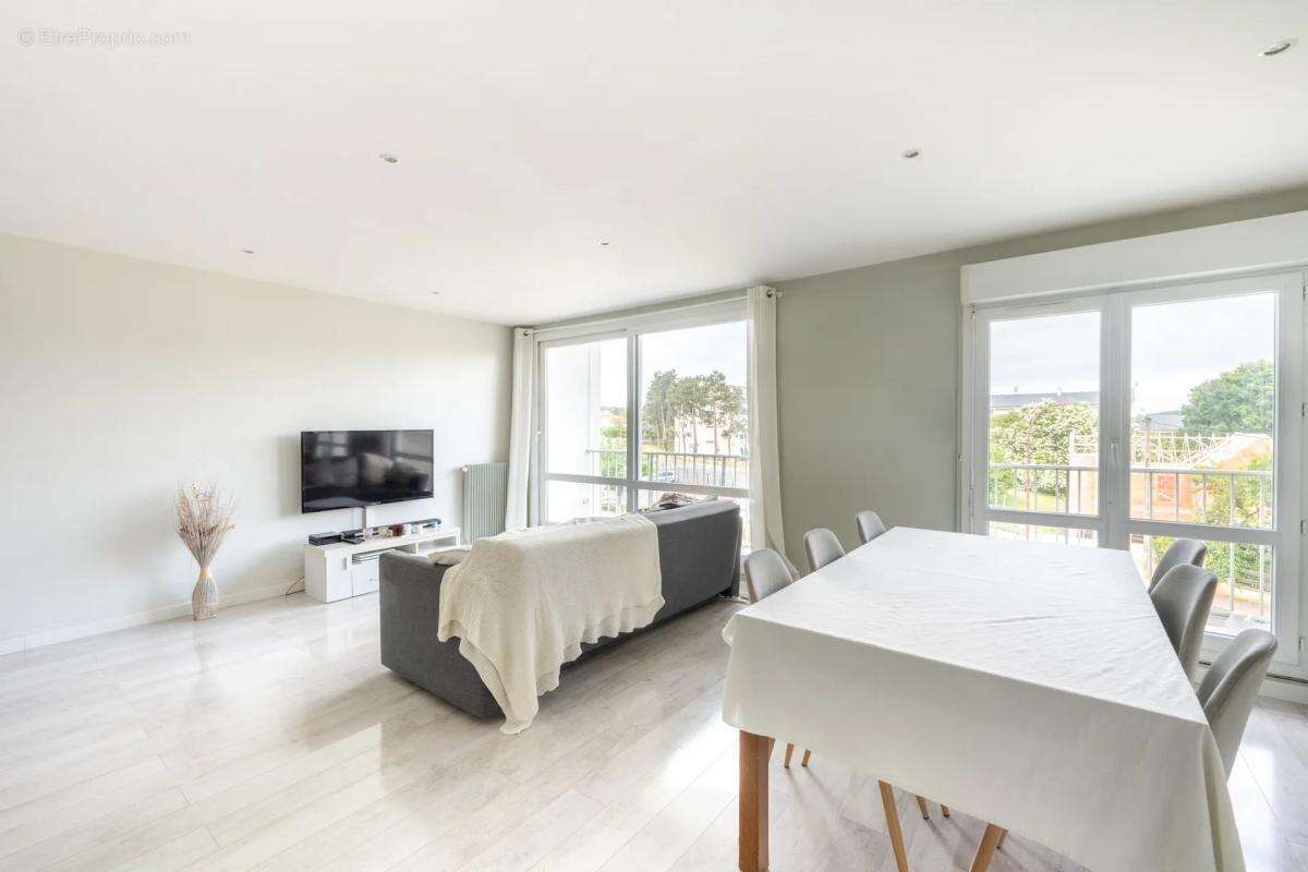 Appartement à DOURDAN