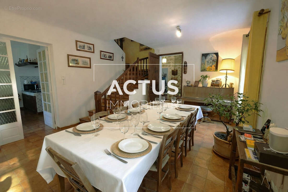 Maison à SALON-DE-PROVENCE