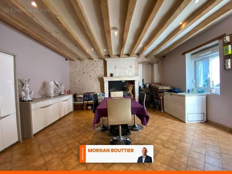 Maison à BEAUMONT-PIED-DE-BOEUF