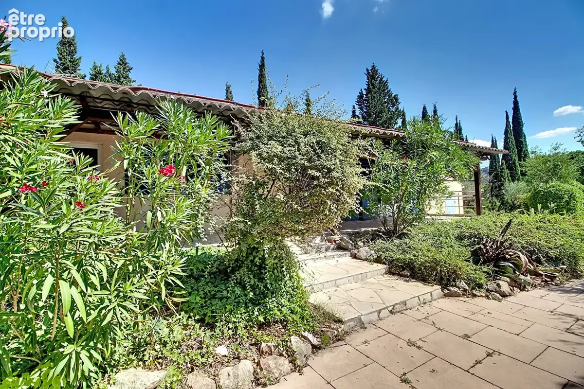A VENDRE EN ECLUSIVITÉ Maison Sillans La Cascade 5 pièces 138 m2 - photo 19