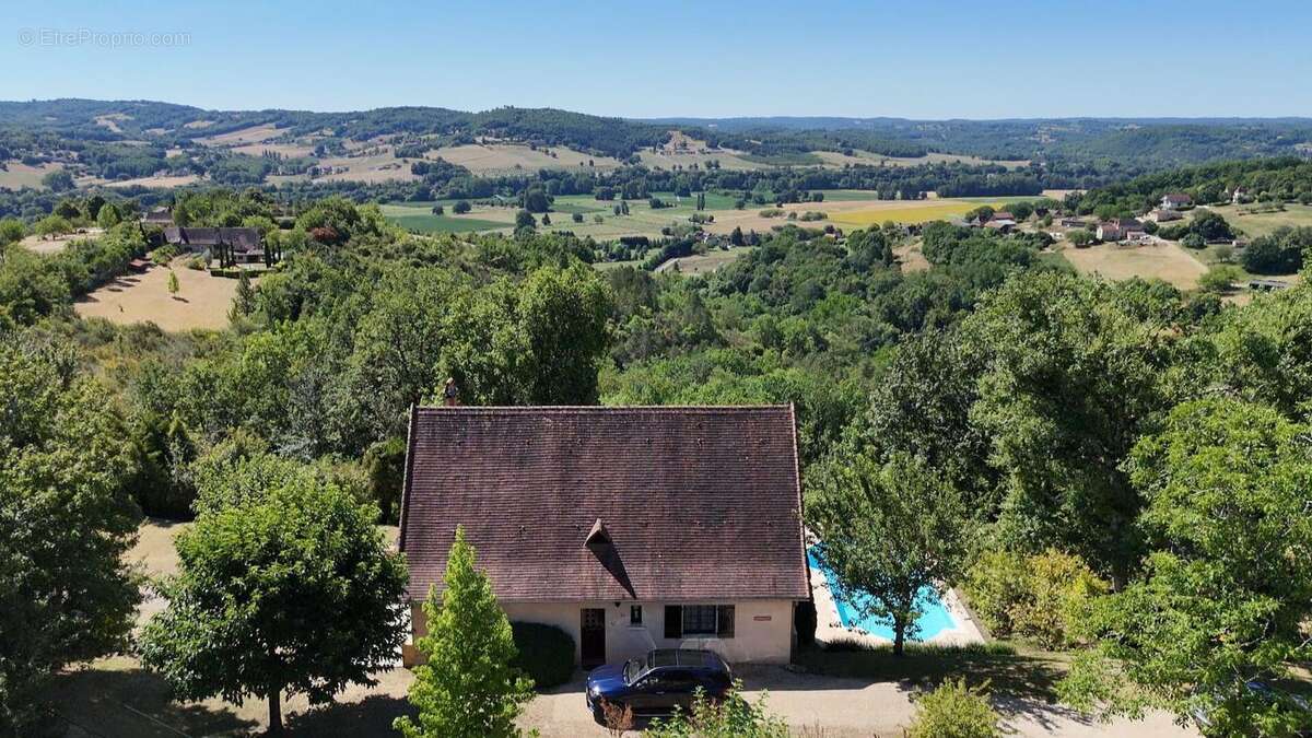 Belle maison récente avec piscine et vue splendide sur la vallée - photo 15