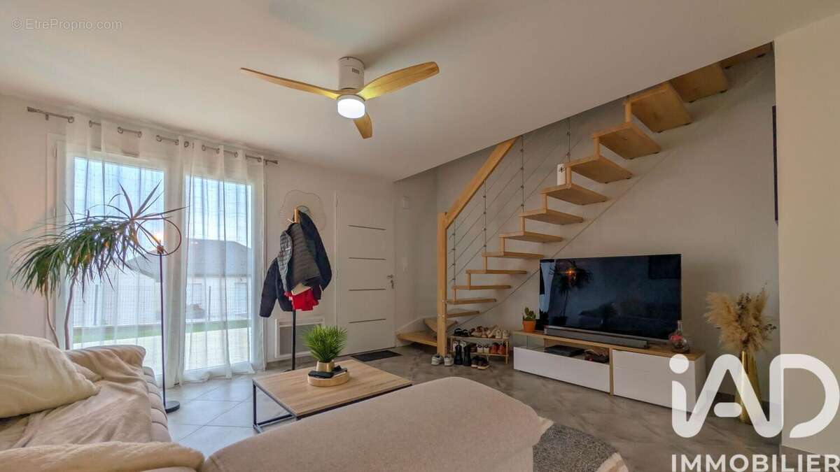 Photo 3 - Maison à SAINTE-JULIETTE-SUR-VIAUR