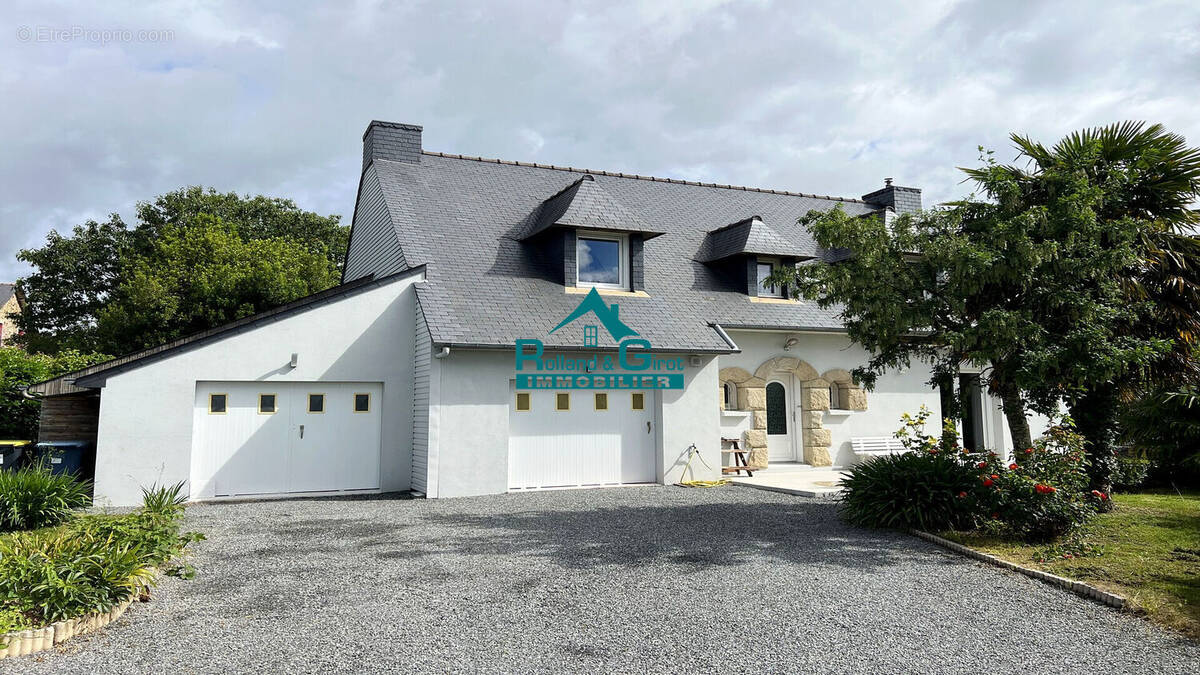 Maison à LA BOUEXIERE