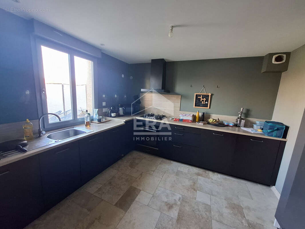 Maison à MONTREVEL-EN-BRESSE