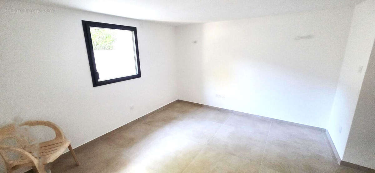 Appartement à CARRY-LE-ROUET