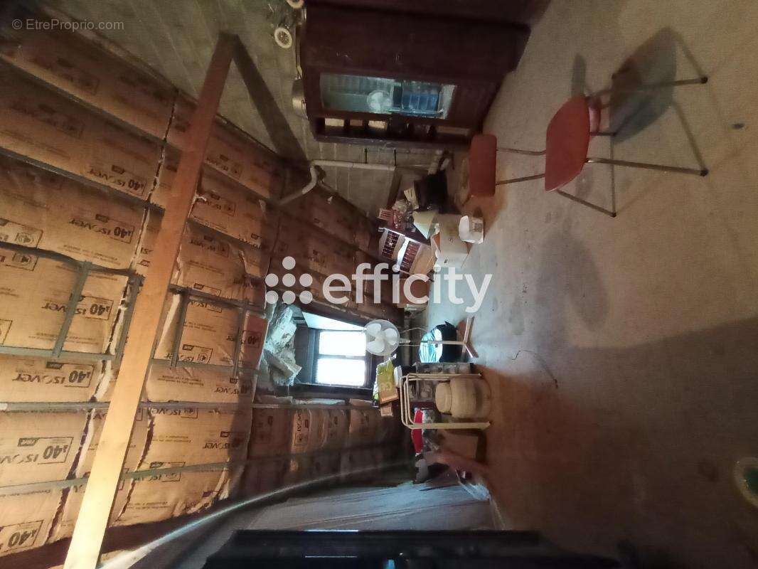 Maison à NEUVILLETTE