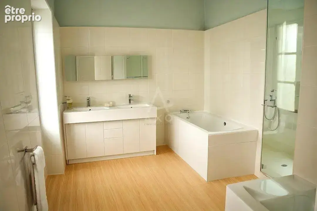 Viager libre à Beaufort-en-Anjou - maison de 153 m², dépendances et terrain clos ! - photo 16