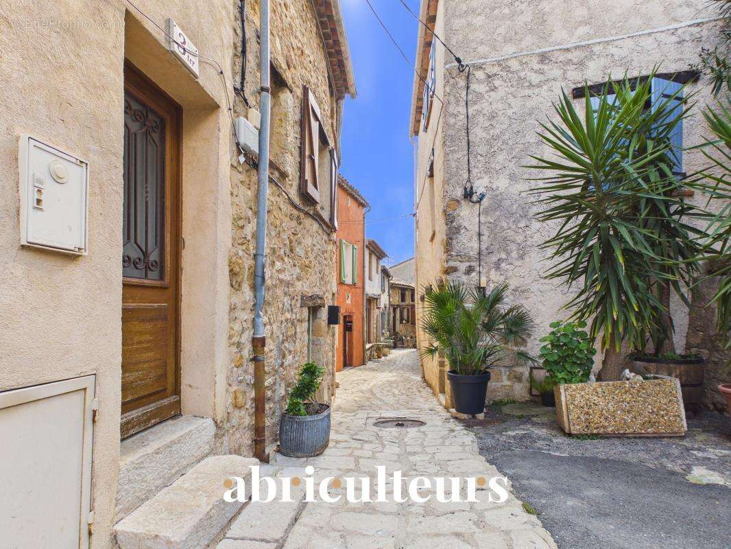 Maison de village - Rentabilité brute 7,0 % en vente à Callian (83440) - photo 10