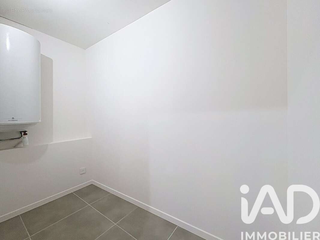 Appartement 82 m² à Cazouls-Les-Beziers  - photo 8