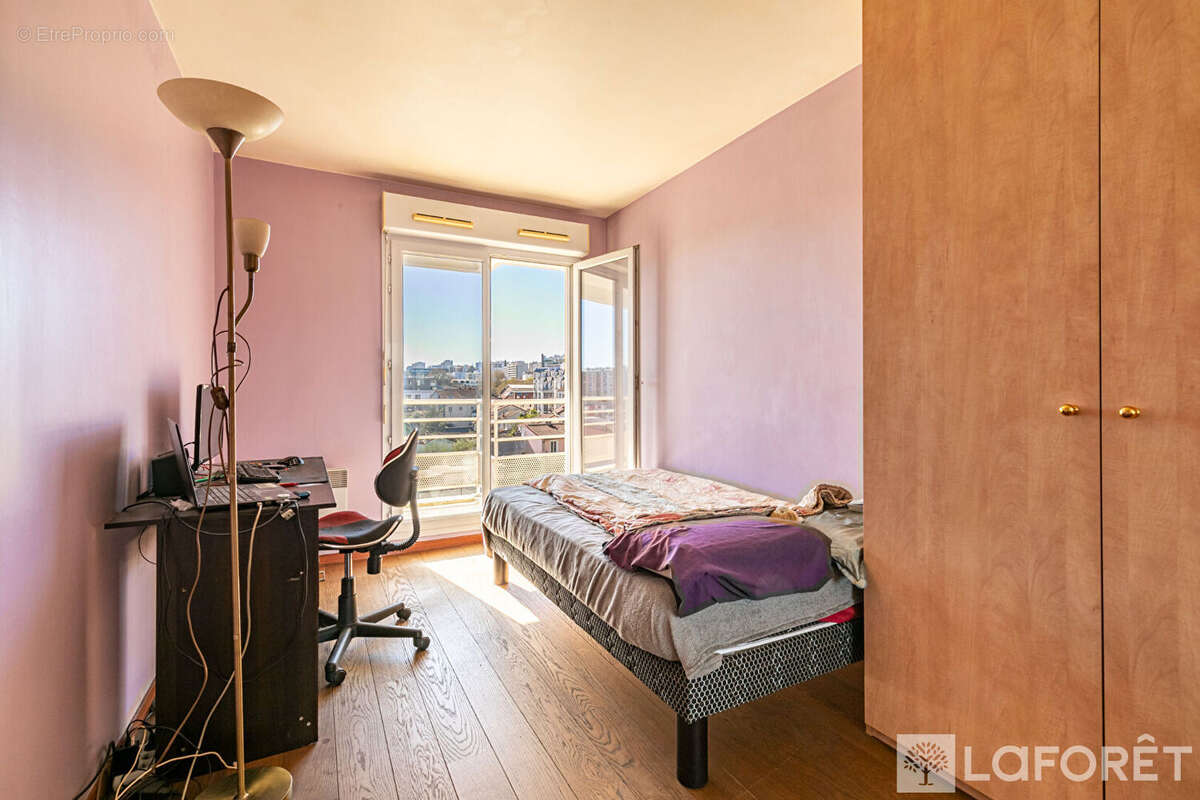 Appartement à LE KREMLIN-BICETRE