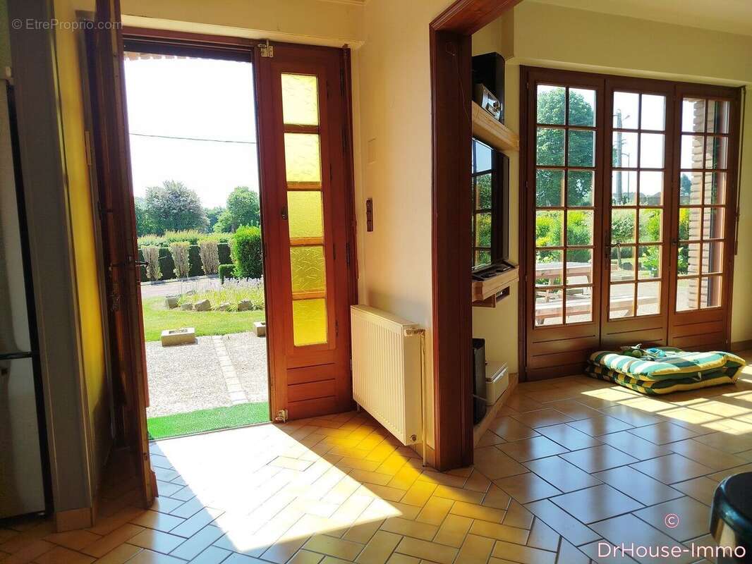 Maison à RACQUINGHEM