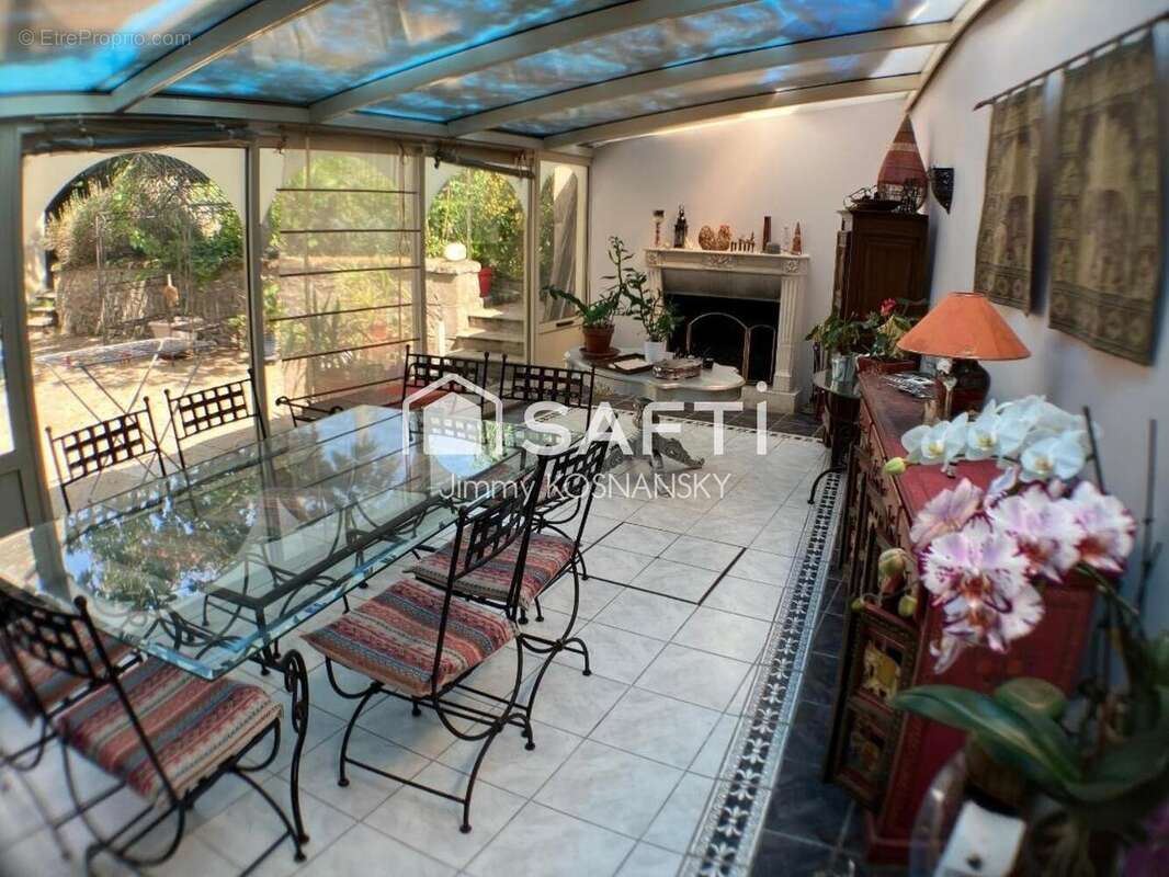 Photo 2 - Maison à MONTMORILLON