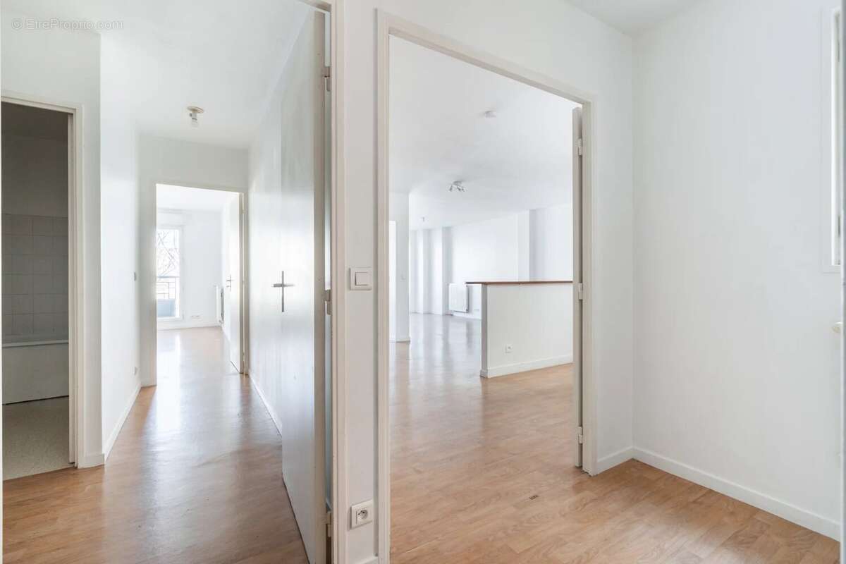 Appartement à LEVALLOIS-PERRET