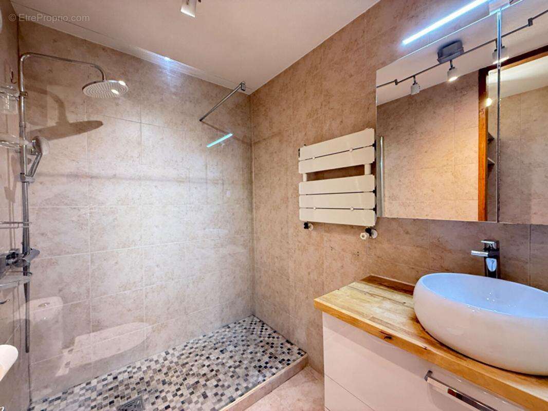 Appartement à HYERES