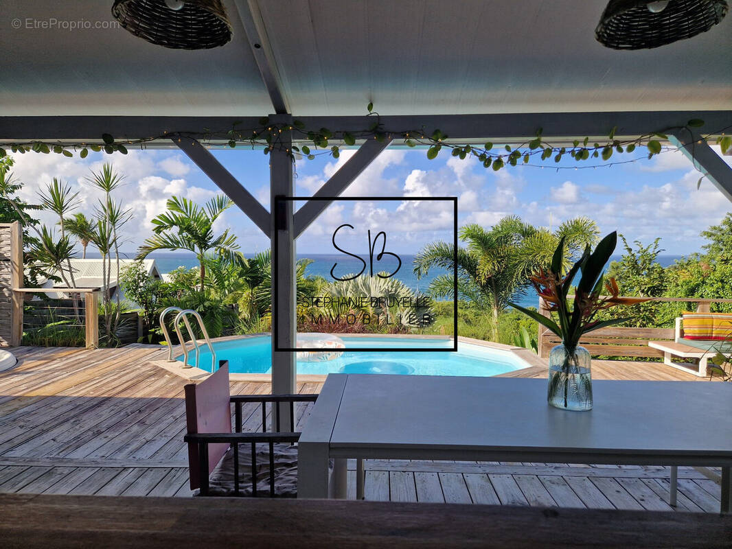 Maison à LA TRINITE