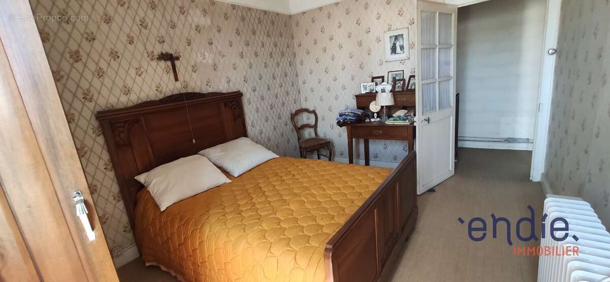 Maison à CHATILLON-SUR-INDRE