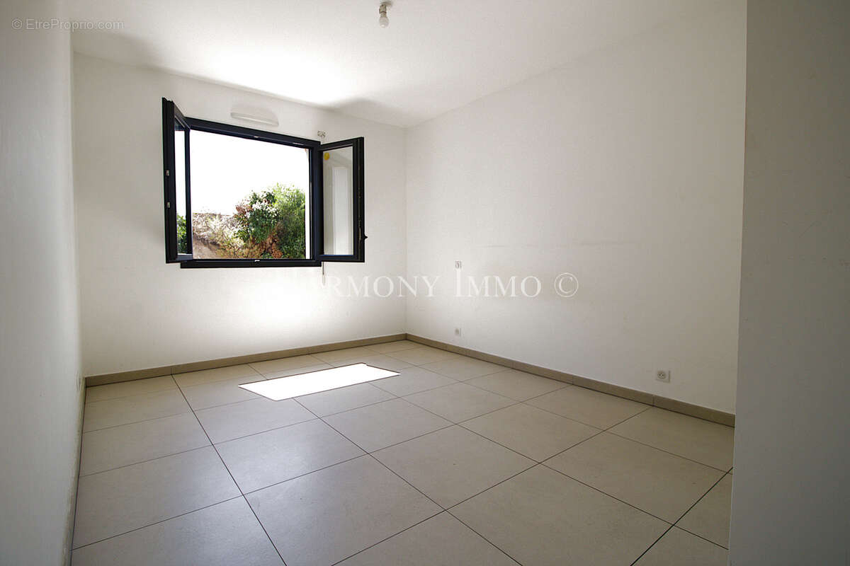 Appartement à ALATA