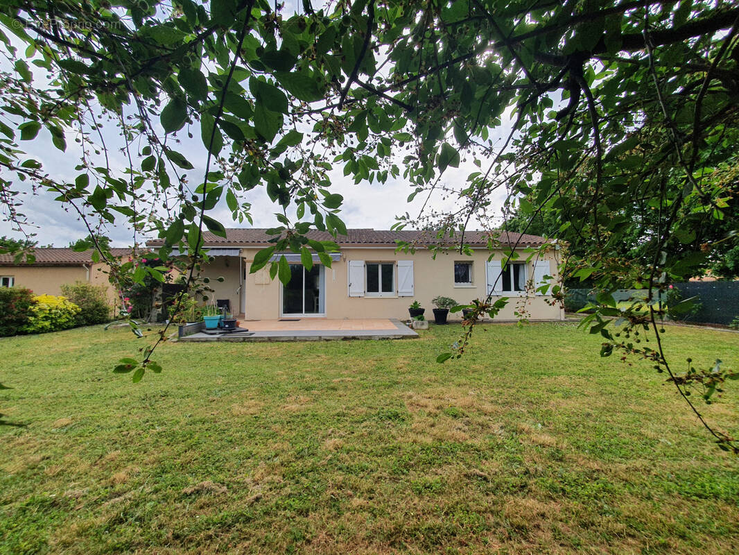 Maison à NEUVILLE-DE-POITOU