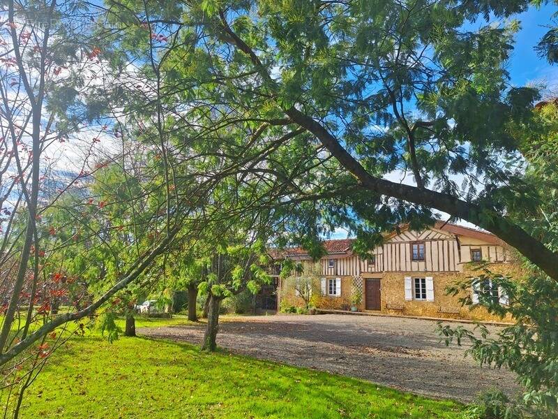 Maison à NOGARO
