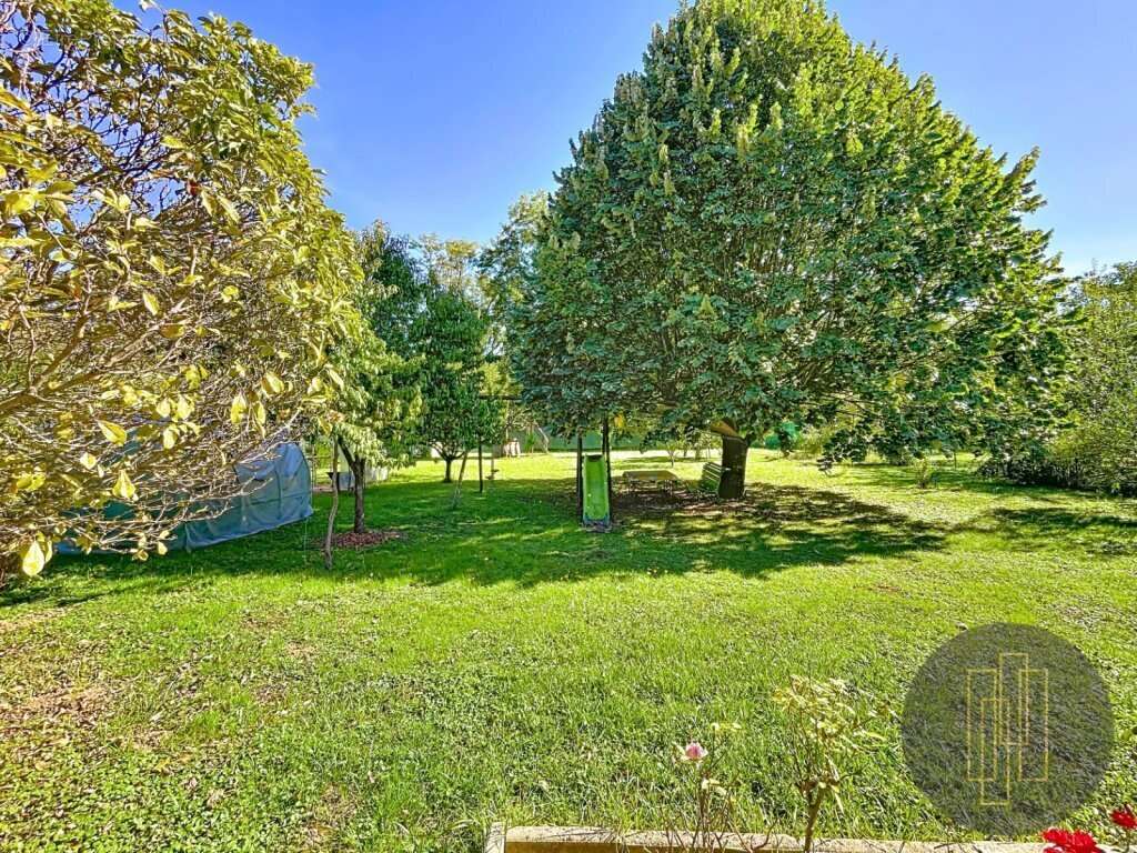 Maison à POUILLY-LE-MONIAL