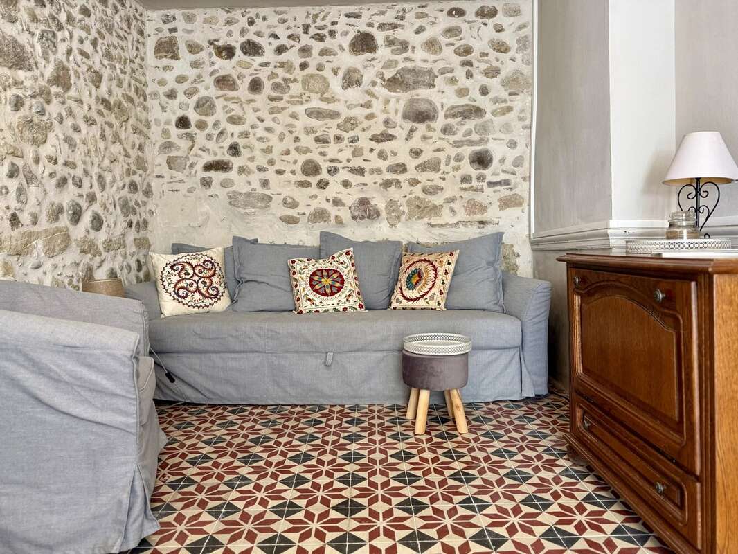 Maison lumineux situé dans une village charmante - photo 12